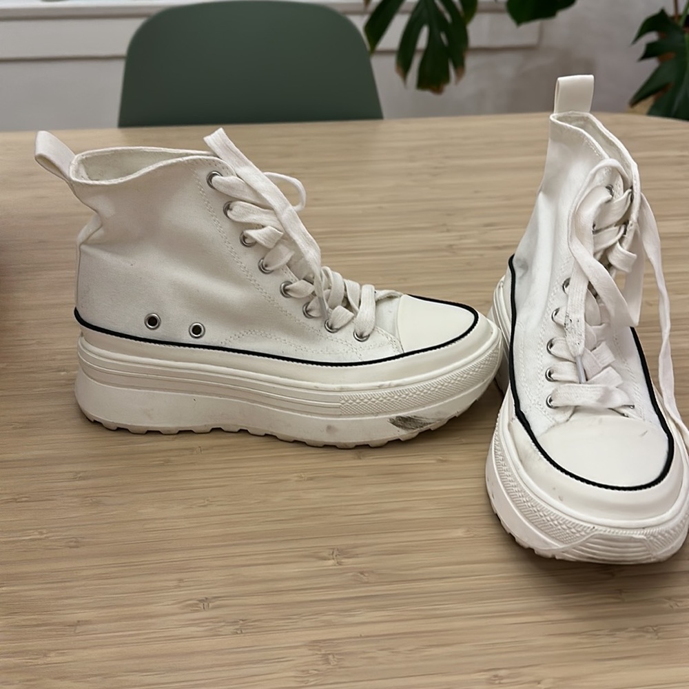 Madden Girl Mollie Platform High Tops - Picture 3 of 6